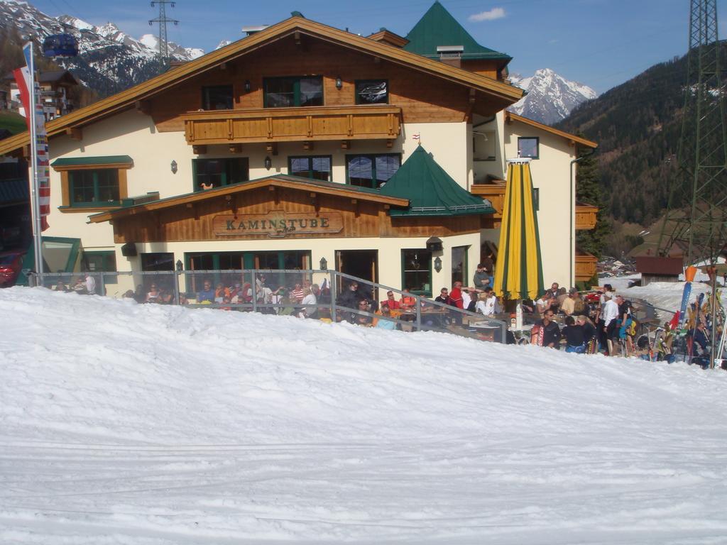 Hotel Garni - Restaurant Kaminstube Sankt Anton am Arlberg Quarto foto